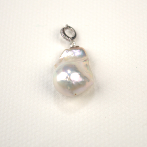 Single White Baroque Pearl 25mm