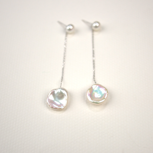 Petal - Pearl Earring 16-17mm