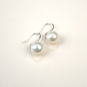 Freshwater Edison - High Heel Stud Pearl Earrings